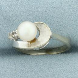 Pearl Ring In 10k White Gold