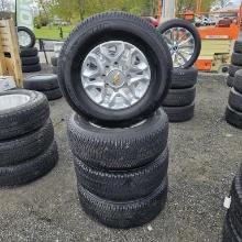 4x Michelin 275 70 18 Tires On Chevy Rims
