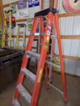 Michigan 6' Fiberglass Step Ladder