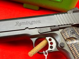 Remington 1911, R-1, 45 Auto, w/ Box & Extra Mag. SN: RHN67629A (HG)