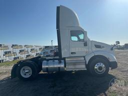 2022 PETERBILT 579 SINGLE AXLE DAY CAB TRUCK TRACTOR 1XPBAP8X7ND759162