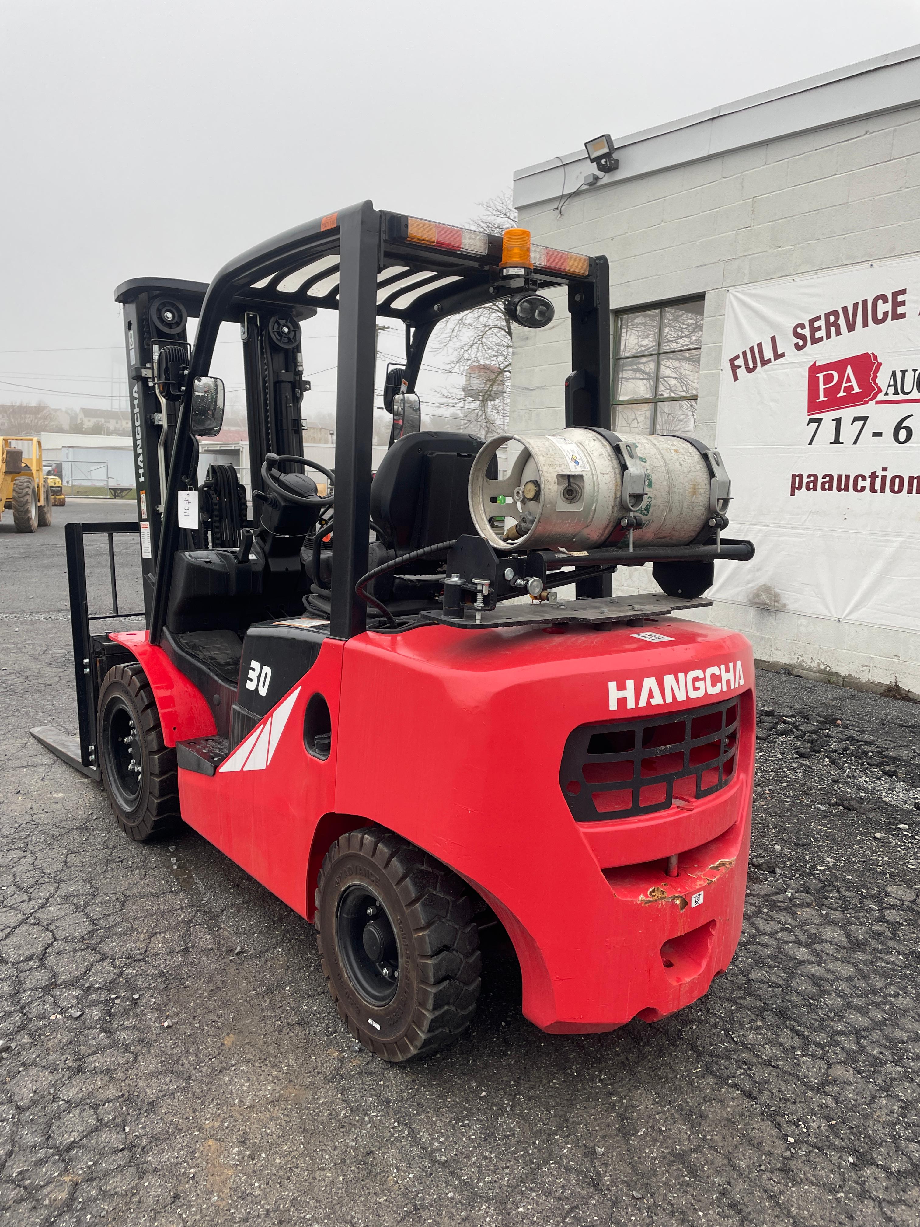Hangcha 6,000 IB LP Forklift