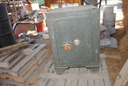 Large "Sargent & Greenleaf" (out of Rochester, NY) floor safe, on wheels, 28" wide x 28" deep x 34"