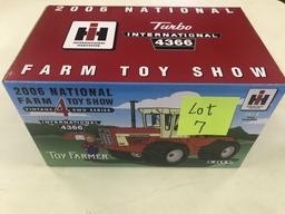 IH "4366" National Farm Toy Show
