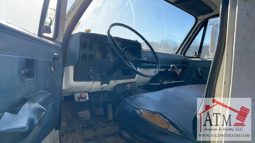 1989 Chevrolet M7D Dump Truck