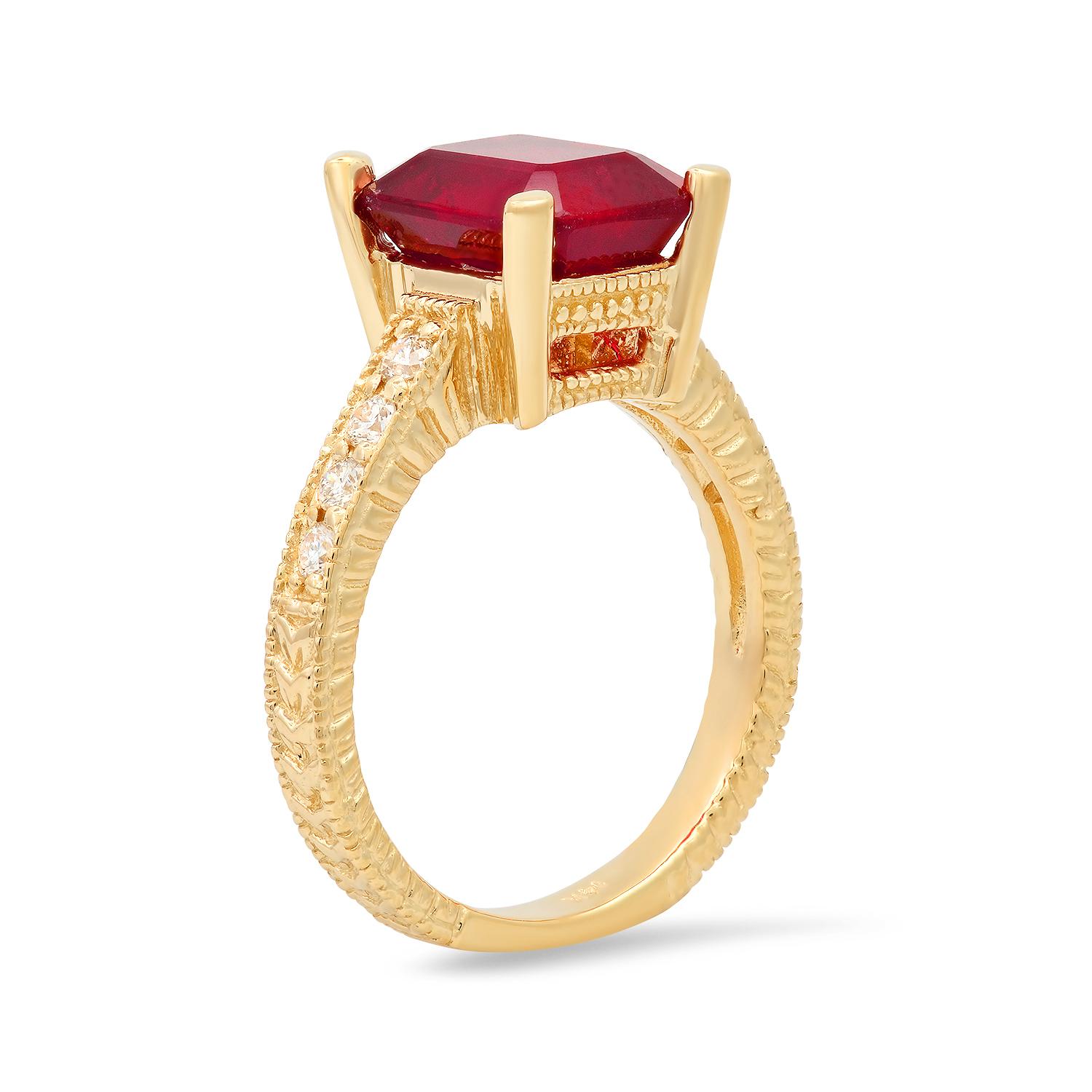 14K Yellow Gold 4.50ct Ruby and 0.30ct Diamond Ring