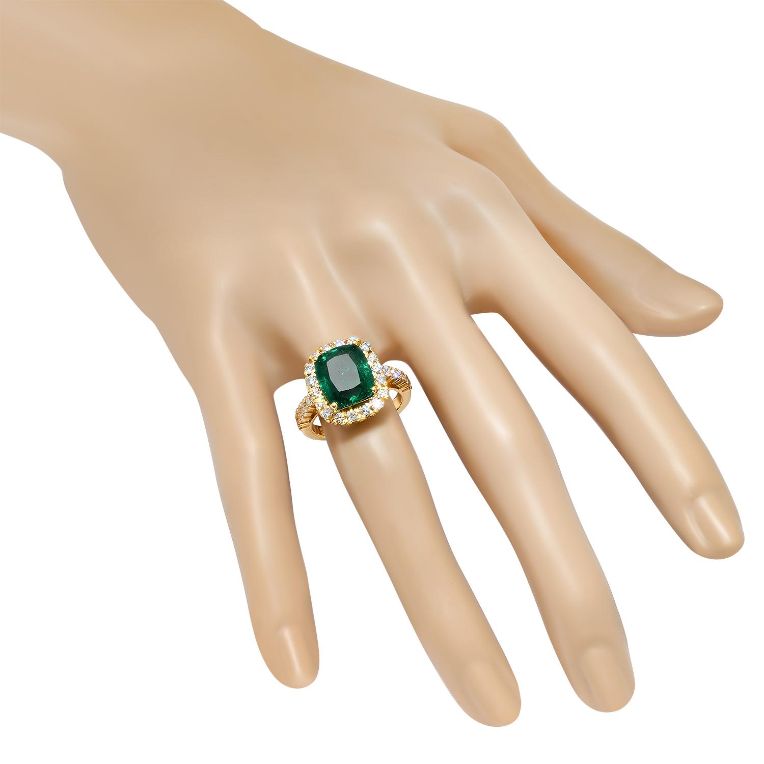 14K Yellow Gold 5.03ct Emerald and 1.00ct Diamond Ring