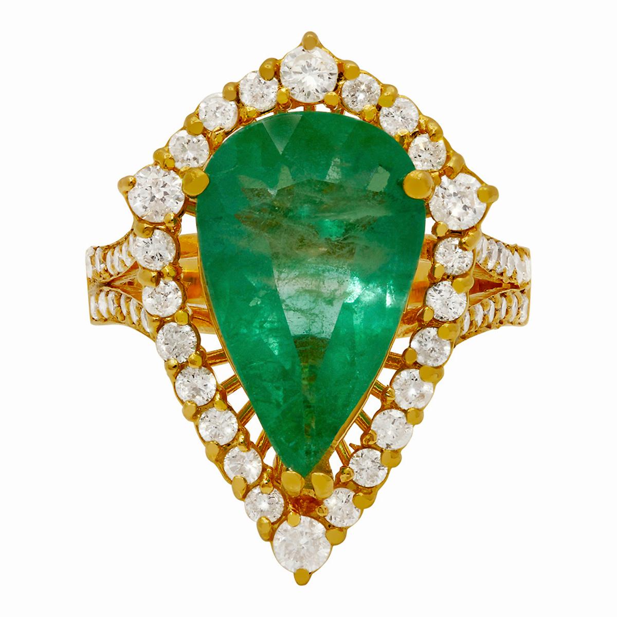 14k Yellow Gold 3.75ct Emerald 1.02ct Diamond Ring