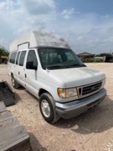 2004 Ford Handicap Accessible Van with Electric Wheelchair Ramp Auto Trans, Gasoline Note wheelchair