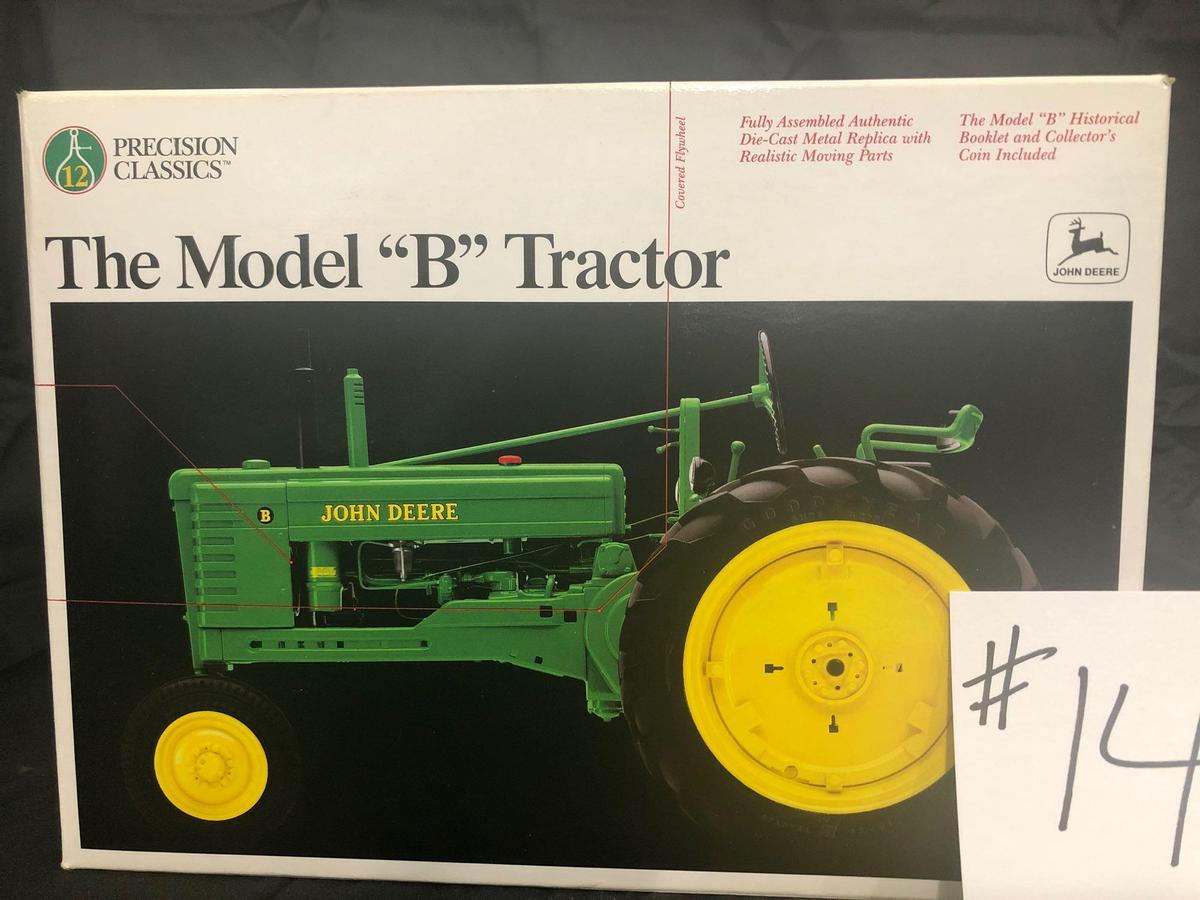 THE MODEL "B" TRACTOR PRECISION CLASSICS 1/16 SCALE NO.5107 NIB