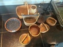LARGE QUANTITY OF WOVEN BASKETS