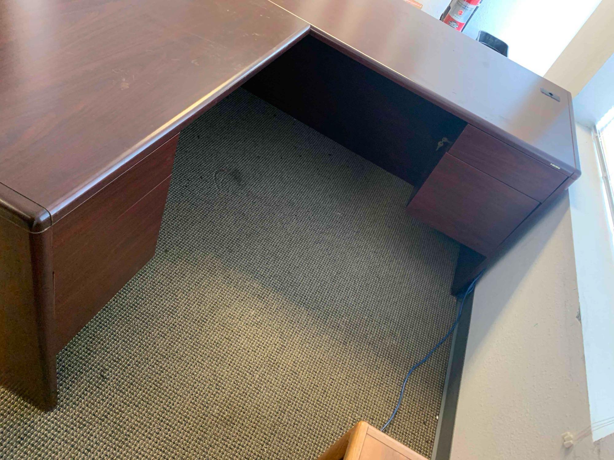 Hahn L-Shaped Desk