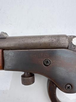 antique rifle