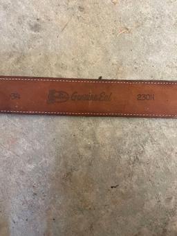 2 leather belts