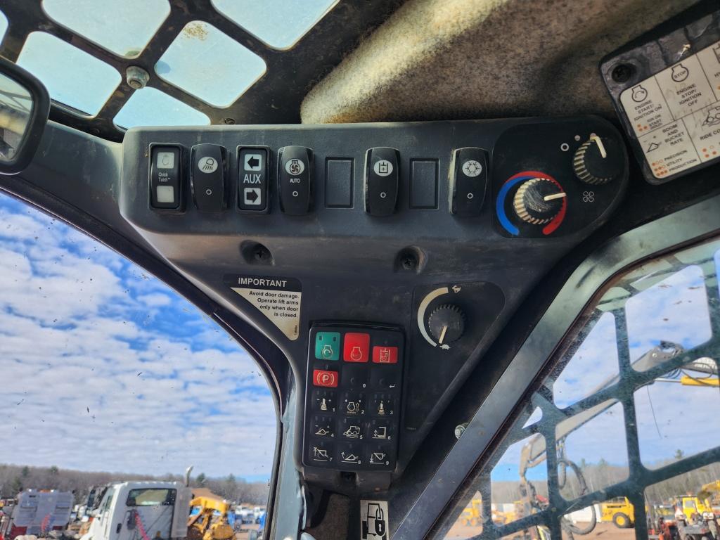 2018 Deere 333g Skid Steer