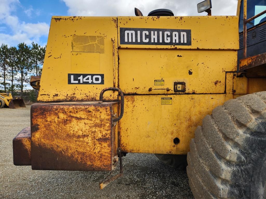 1988 Michigan L140 Wheel Loader