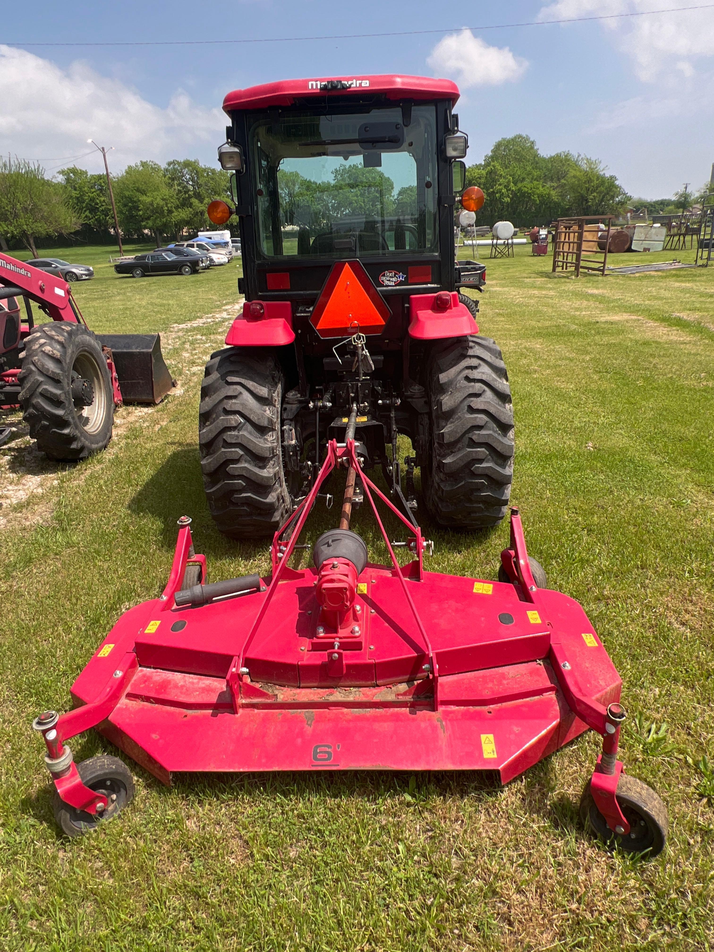 2013 Mahindra 1538 Tractor with Front Loader and 6 foot Finish Mower - 550.9 hours - Super clean.