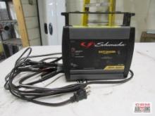 Schumacher 3 & 6 Amp Battery Maintainer (Runs)