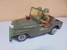 Vintage Tin Type Battery Powered Army Jeep w/ Soldiers