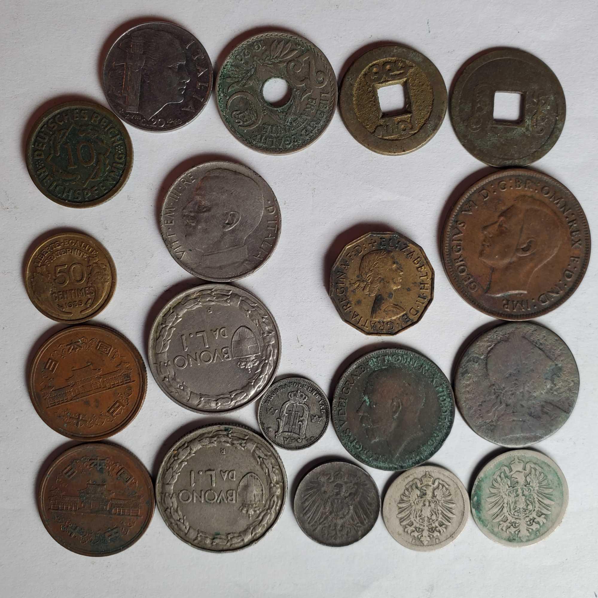 Tray Lot of US & World Coins Including Silver Commemorative, US Indian Head, 2 Cent Pieces and More