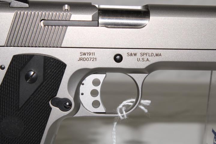 Smith & Wesson "SW1911" .45 Auto. Pistol w/2 Magazines