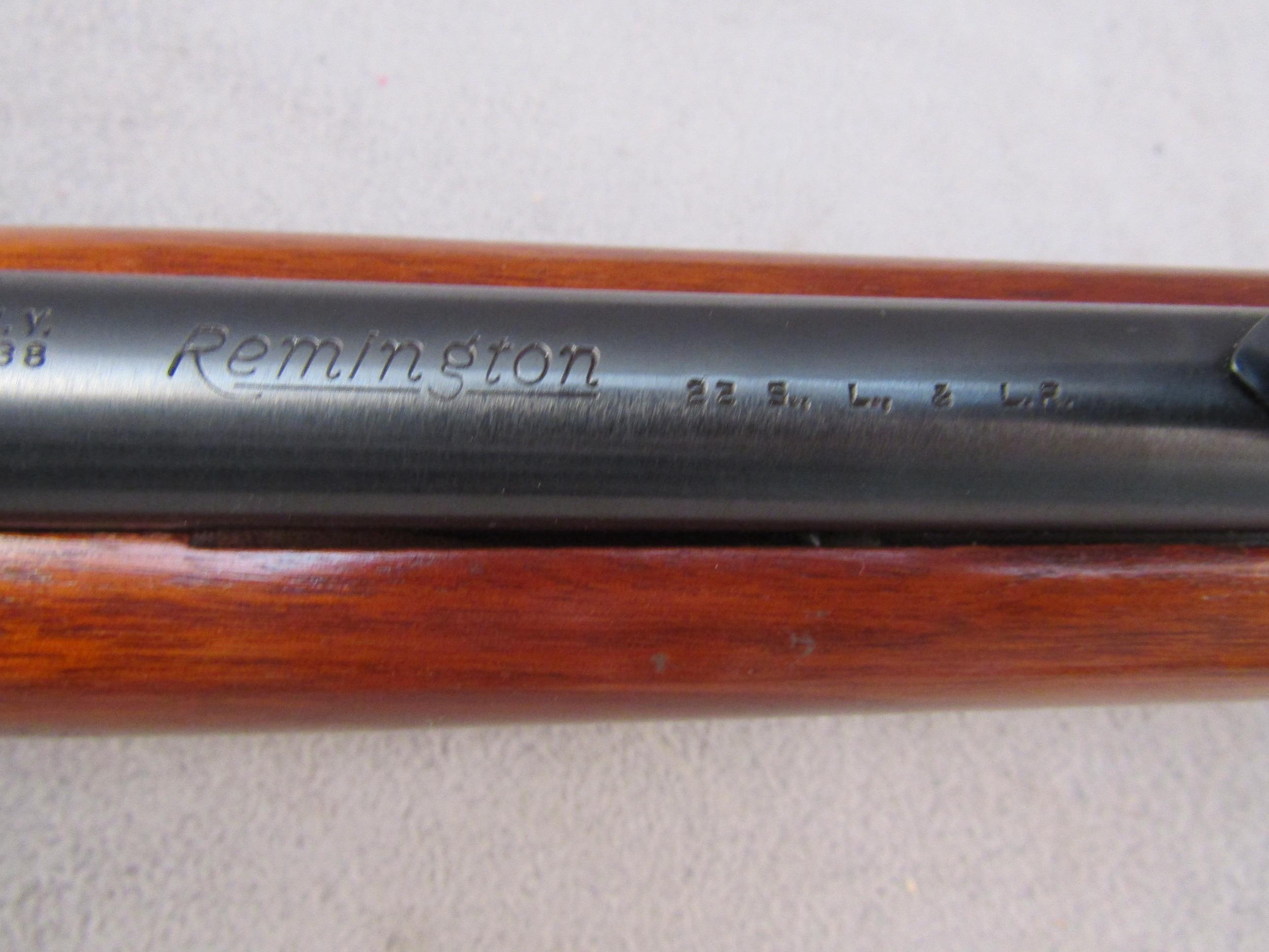 REMINGTON Model Speedmaster, Semi-Auto Rifle, .22, S#NVSN