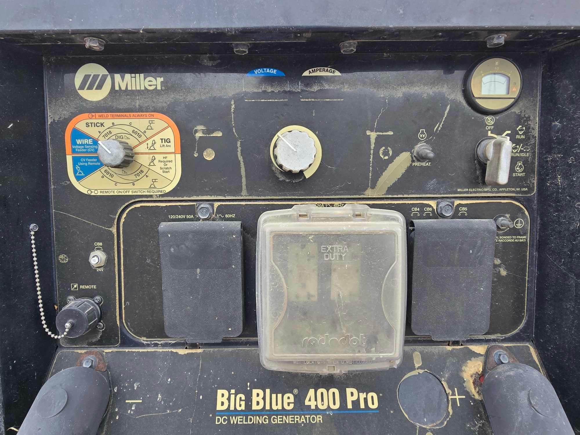 Miller Electric Big Blue 400 PRO DC Welding Generator