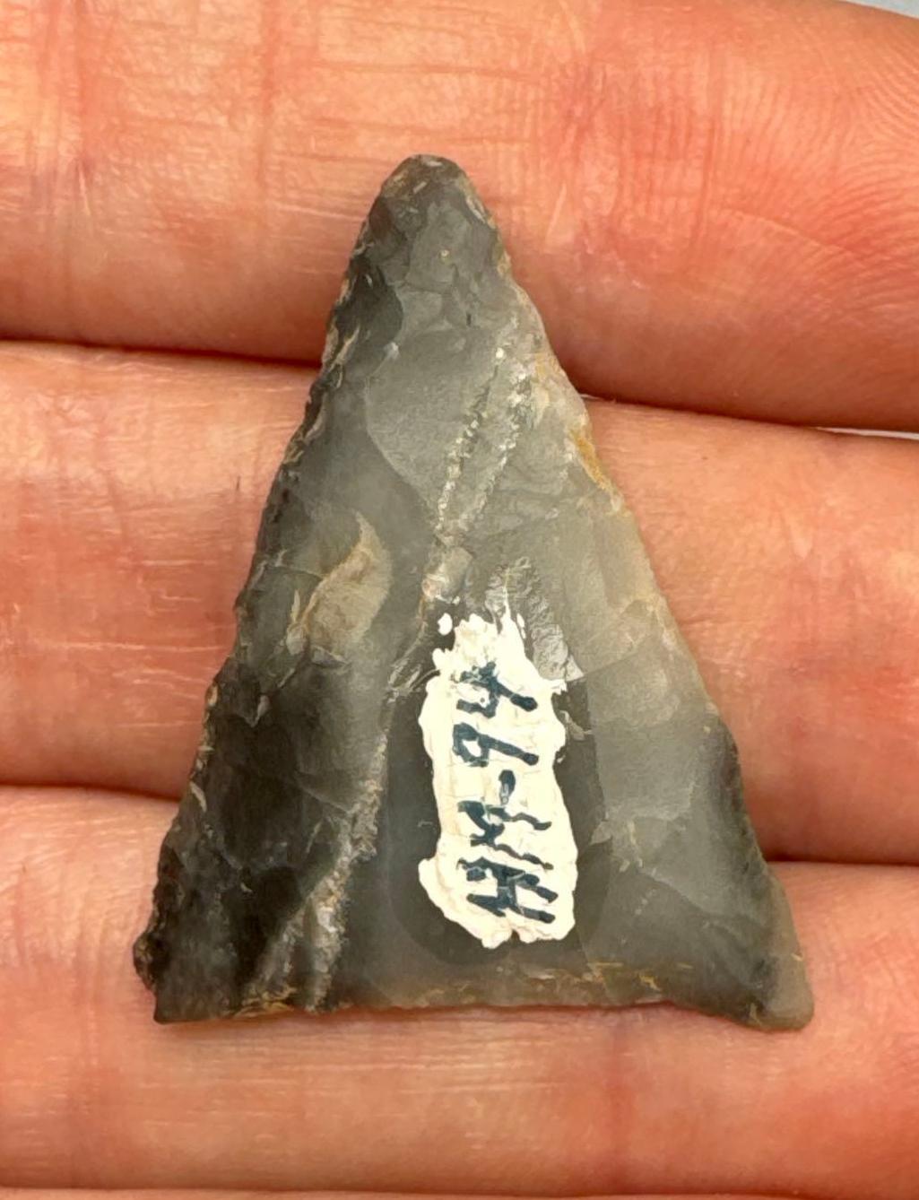 High Grade 1 1/4" 2-Tone Chalcedony Triangle, Found in PA/NJ/NY Tristate Area, Ex: Harry Mucklin, Le