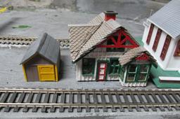 (4) Railroad HO Scale Plastic Buildings