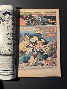 Nova #1 Marvel Origin & 1st Appearance 1976 Comic Book