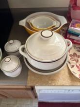 Pyrex bowls and dishes