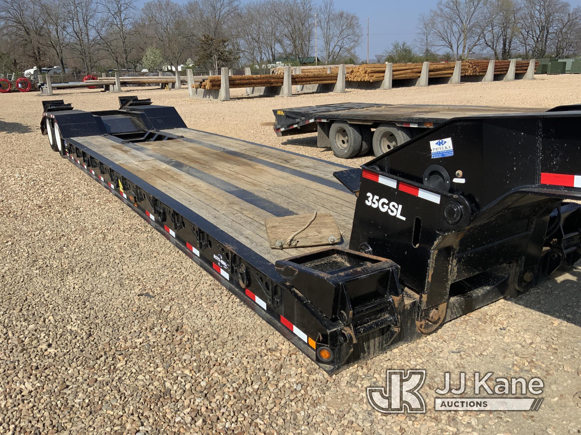 (Sallisaw, OK) 2013 Eager Beaver 35GSL T/A Lowboy Trailer, Cooperative Owned