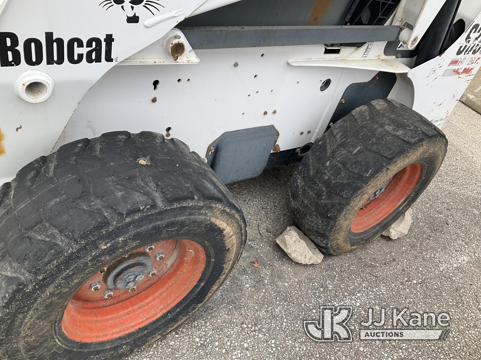 (Kansas City, MO) 2003 Bobcat S300 Rubber Tired Skid Steer Loader Not Running, Condition Unknown