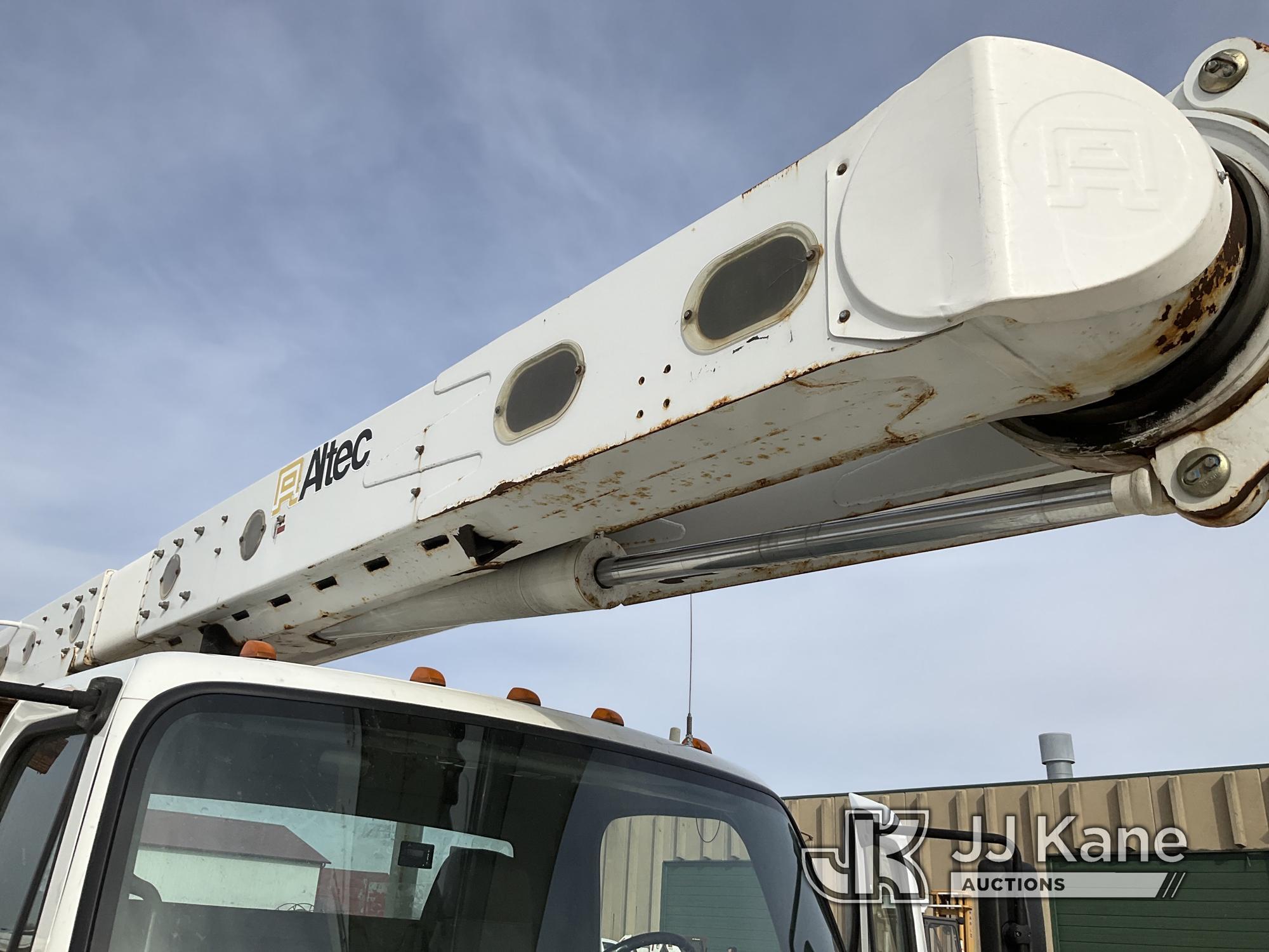 (Bloomington, IL) Altec AM55E, Over-Center Material Handling Bucket rear mounted on 2014 Freightline