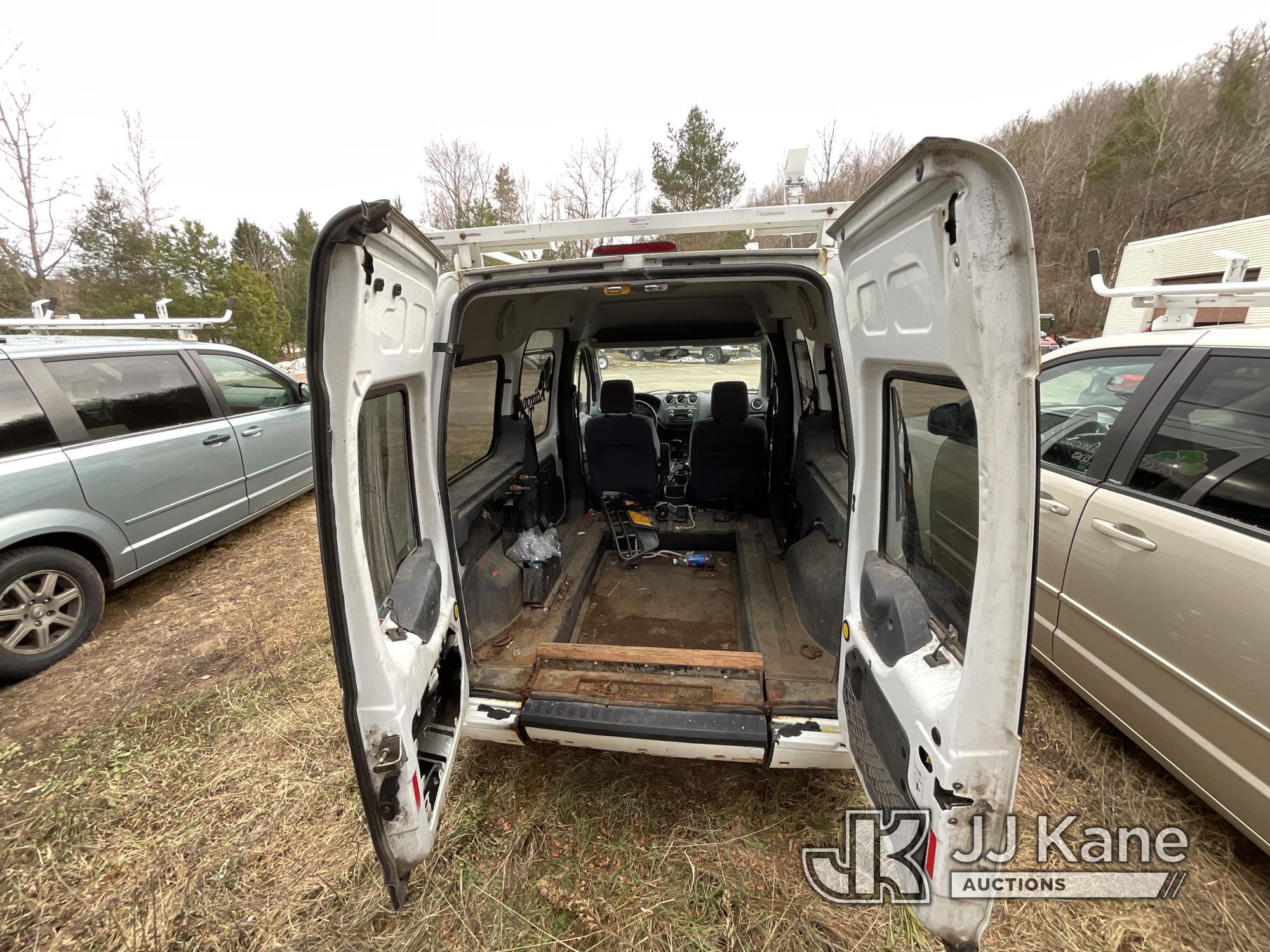 (Saint Regis Falls, NY) 2013 Ford Transit Connect Mini Cargo Van Does Not Run Or Move, Condition Unk