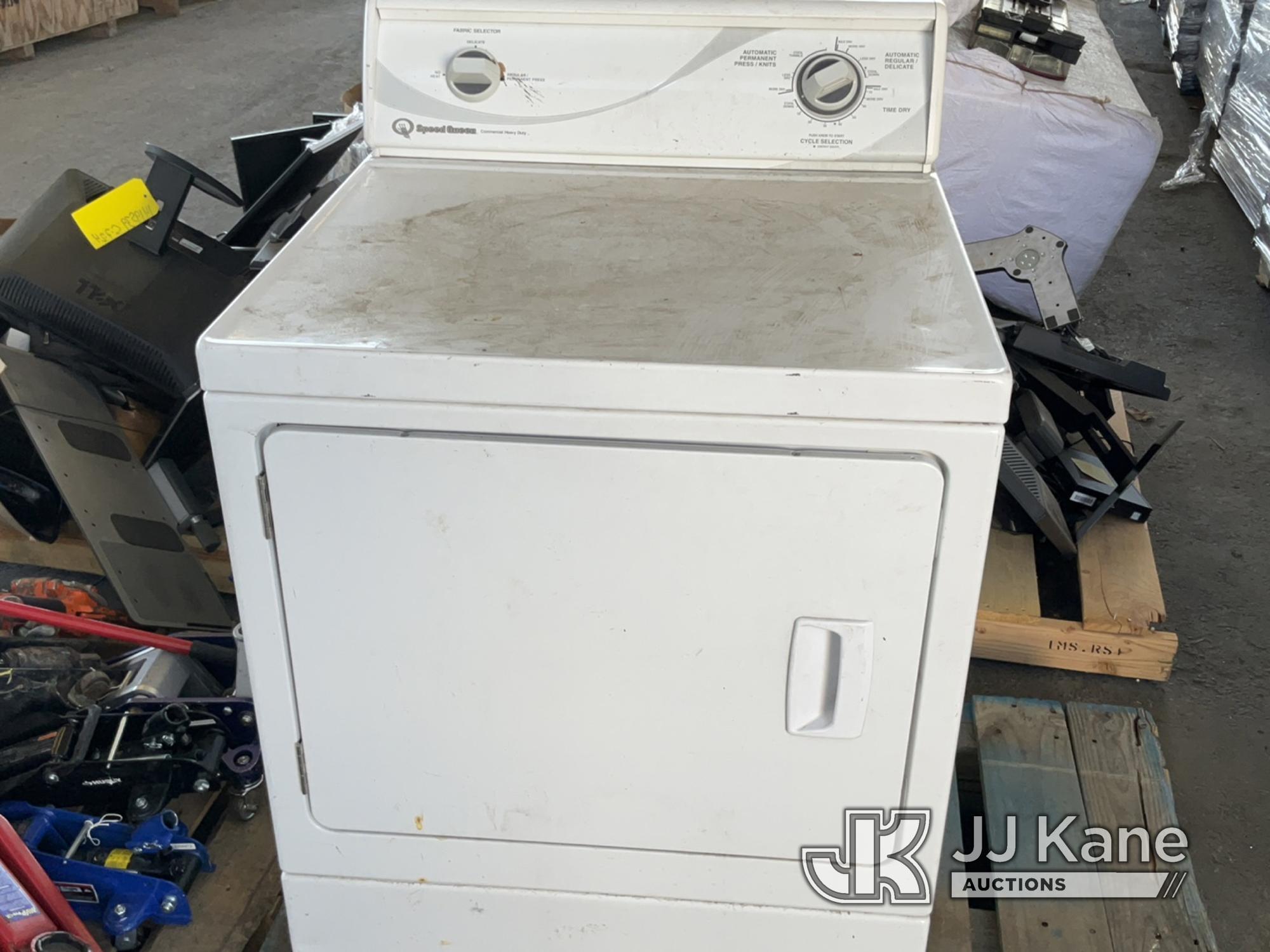 (Jurupa Valley, CA) Dryer (Used) NOTE: This unit is being sold AS IS/WHERE IS via Timed Auction and
