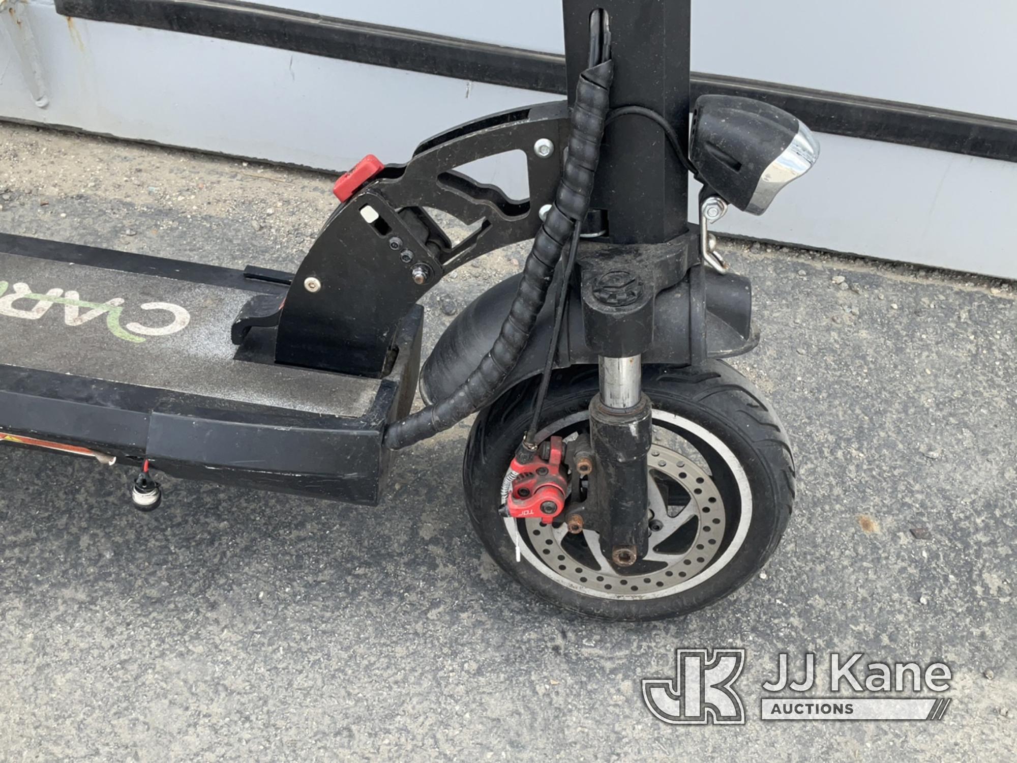 (Jurupa Valley, CA) Caroma escooter Used