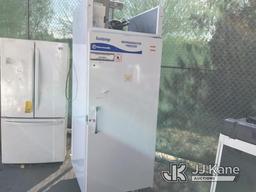 (Jurupa Valley, CA) Fisher Isotemp Refrigerator Freezer (Used) NOTE: This unit is being sold AS IS/W