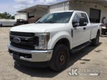 2018 Ford F250 4x4 Extended-Cab Pickup Truck Not Running & Condition Unknown) (Minor Body Damage, Mi