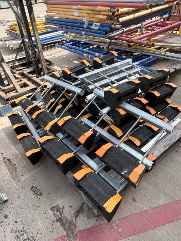 (2) PALLETS OF HAYDEN AND CADDY H-BLOCK ROOFTOP SUPPORTS