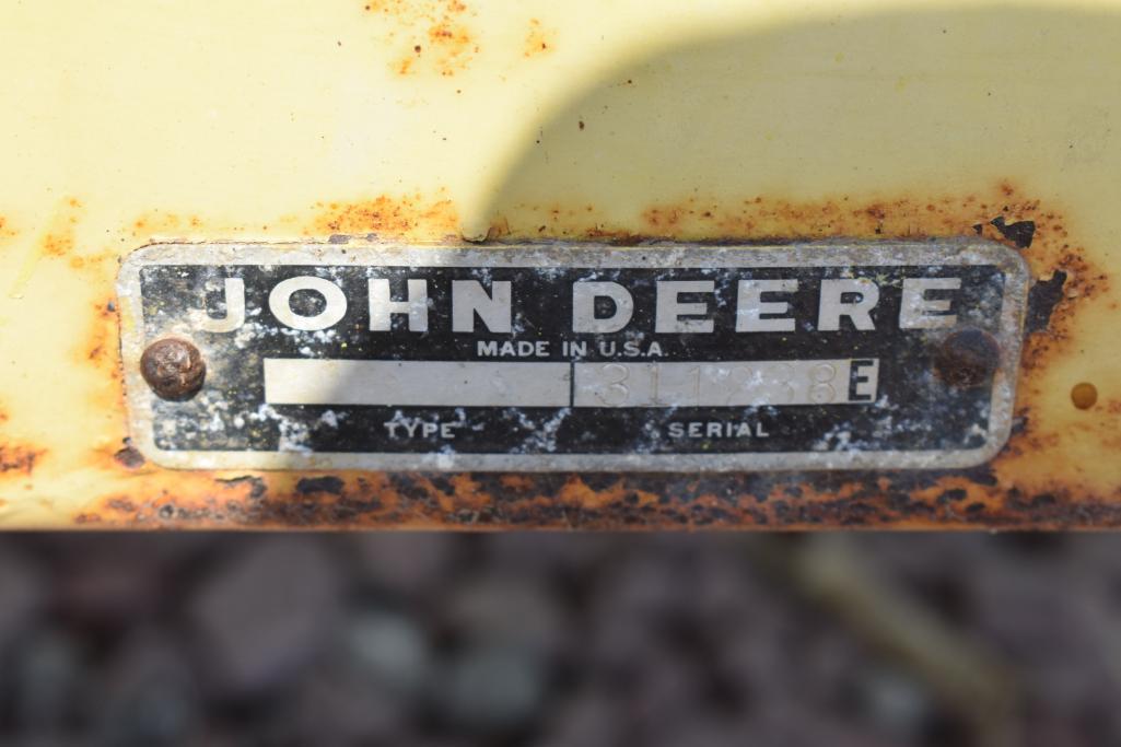John Deere 35 1 row pull-type chopper