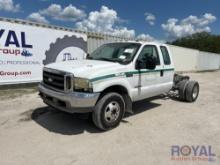 2002 Ford F-350 Ext Cab 4x4 Cab and Chassis Truck
