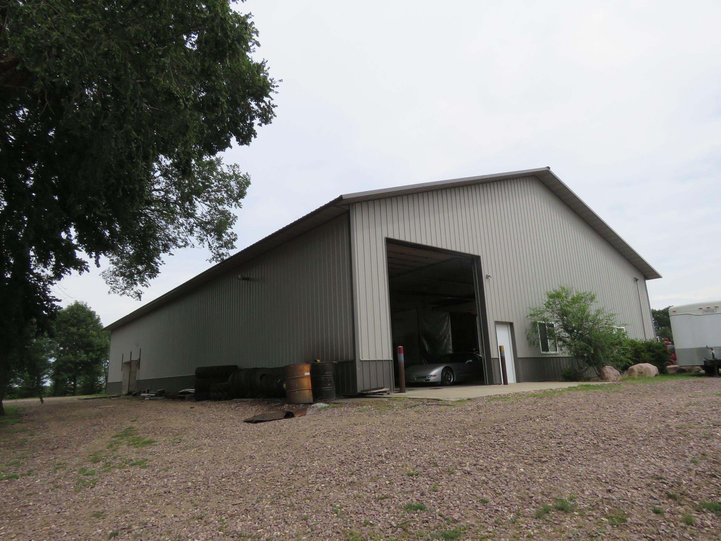 Amazing 25.73 acre Acreage with Home and Shop and Pasture