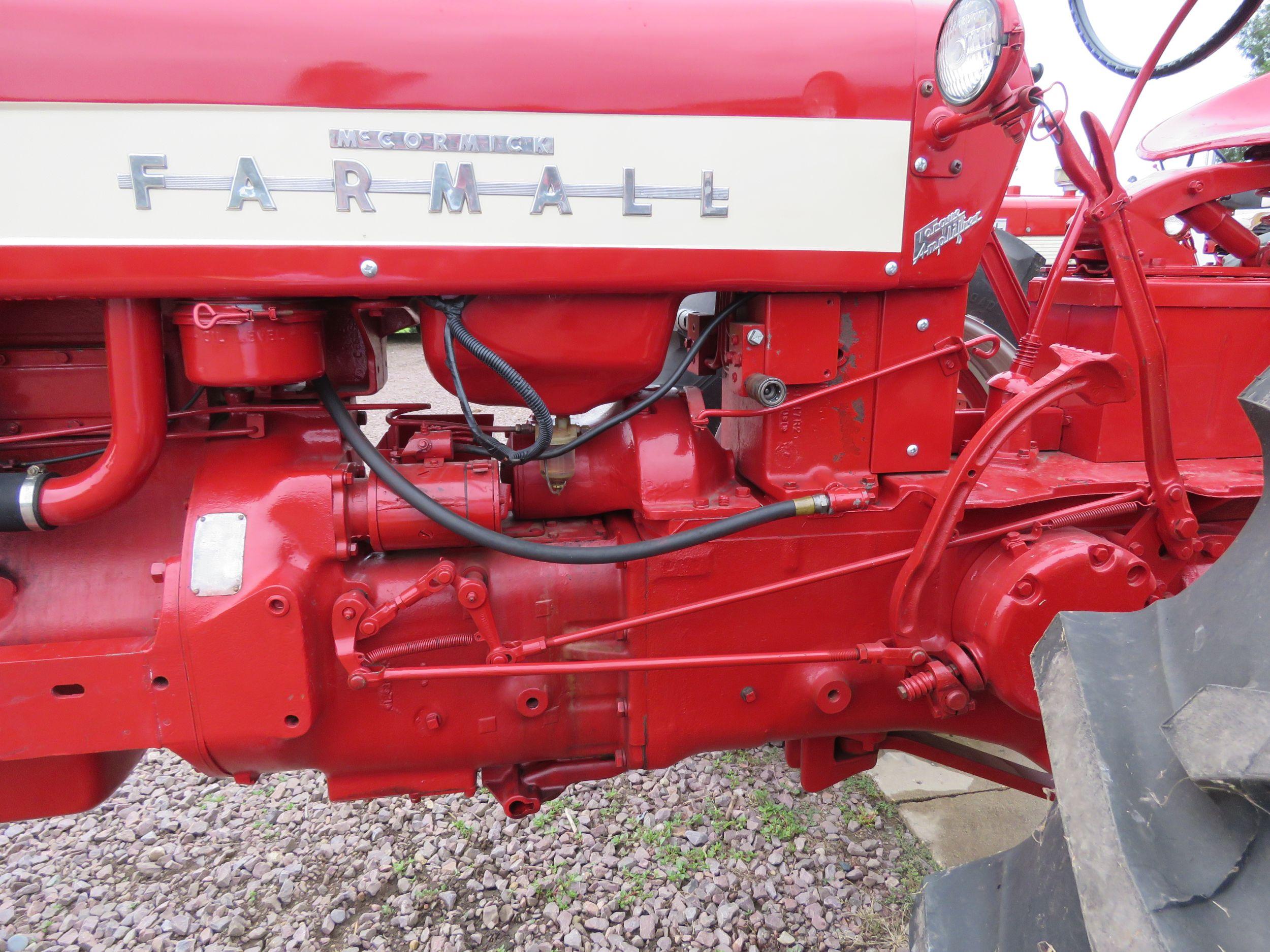 1957 Farmall 450 Tractor