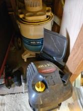 4.5 hp motor and shop vac both not tested