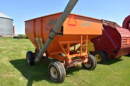 Bradford 225 Gravity Wagon, 10 Ton Kory Running Gear, With Hydraulic Fertilizer Auger