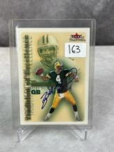 2000 Fleer Tradition Signed Brett Favre Card - Tradition of Excellence