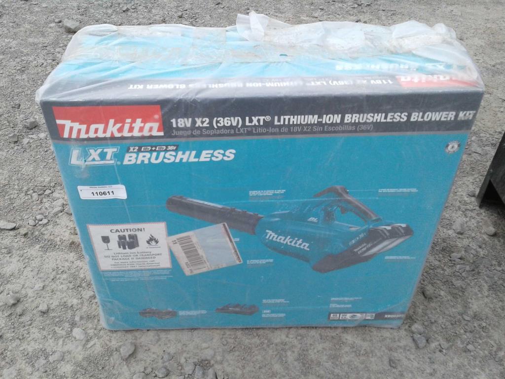 Makita 18V Lithium Brushless Blower Kit