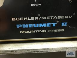 BUEHLER MOUNTING PRESS, MODEL PNEUMET II