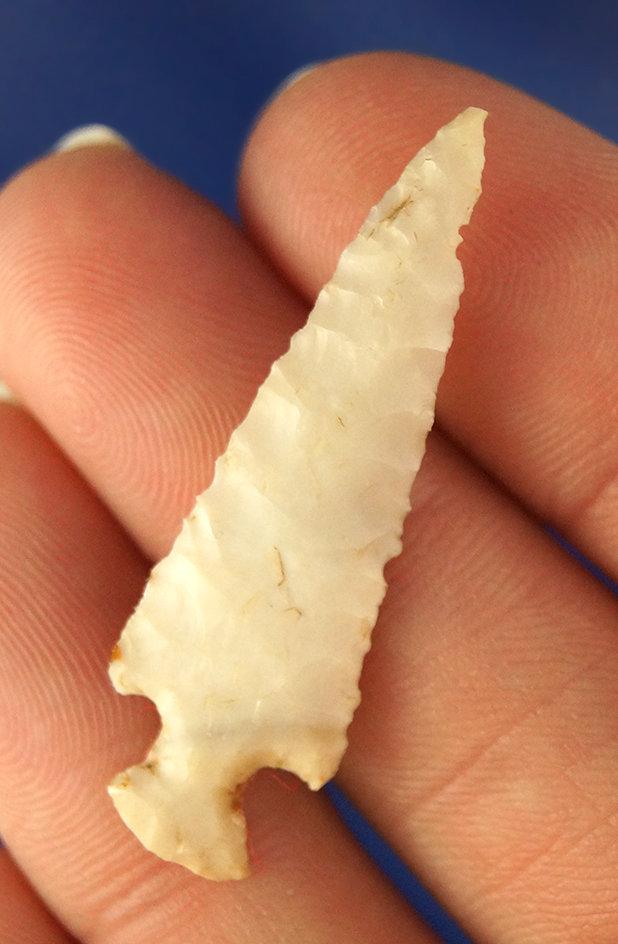1 1/2" arrowhead that is well patinated found in Oklahoma.